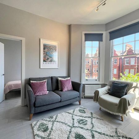 2 Bedroom Apartment In South Hampstead ロンドン エクステリア 写真