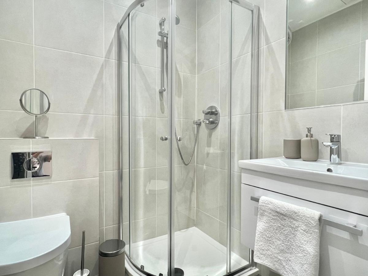 2 Bedroom Apartment In South Hampstead ロンドン エクステリア 写真